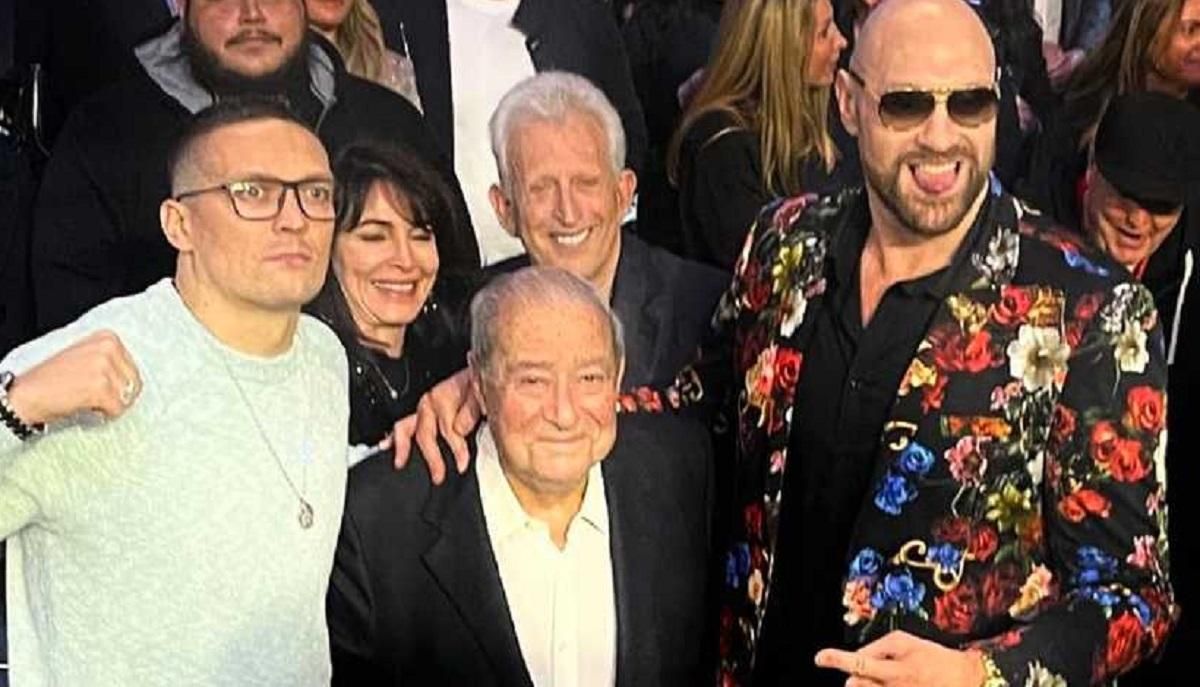 Наведе лад серед важковиків, – директор команди Усика розповів, чому українець переможе Ф'юрі - новини боксу - Спорт 24 Наведе лад серед важковиків, – директор команди Усика розповів, чому українець переможе Ф'юрі - новини боксу - Спорт 24