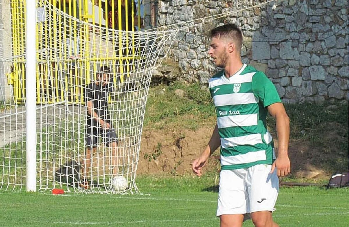 Потерял сознание на тренировке: в Хорватии умер 23-летний футболист Потерял сознание на тренировке: в Хорватии умер 23-летний футболист