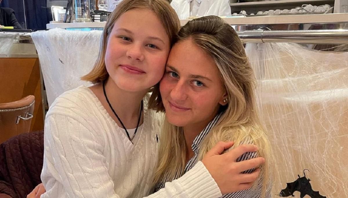 Талановита тенісистка Костюк святкує Різдво у Монако: милі фото з сім'єю - Спорт 24 Талановита тенісистка Костюк святкує Різдво у Монако: милі фото з сім'єю - Спорт 24