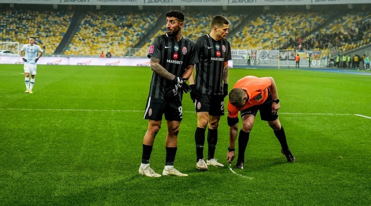 Зоря продовжує боротись за лідера команди: клубу доведеться викласти солідні гроші - Спорт 24 Зоря продовжує боротись за лідера команди: клубу доведеться викласти солідні гроші - Спорт 24