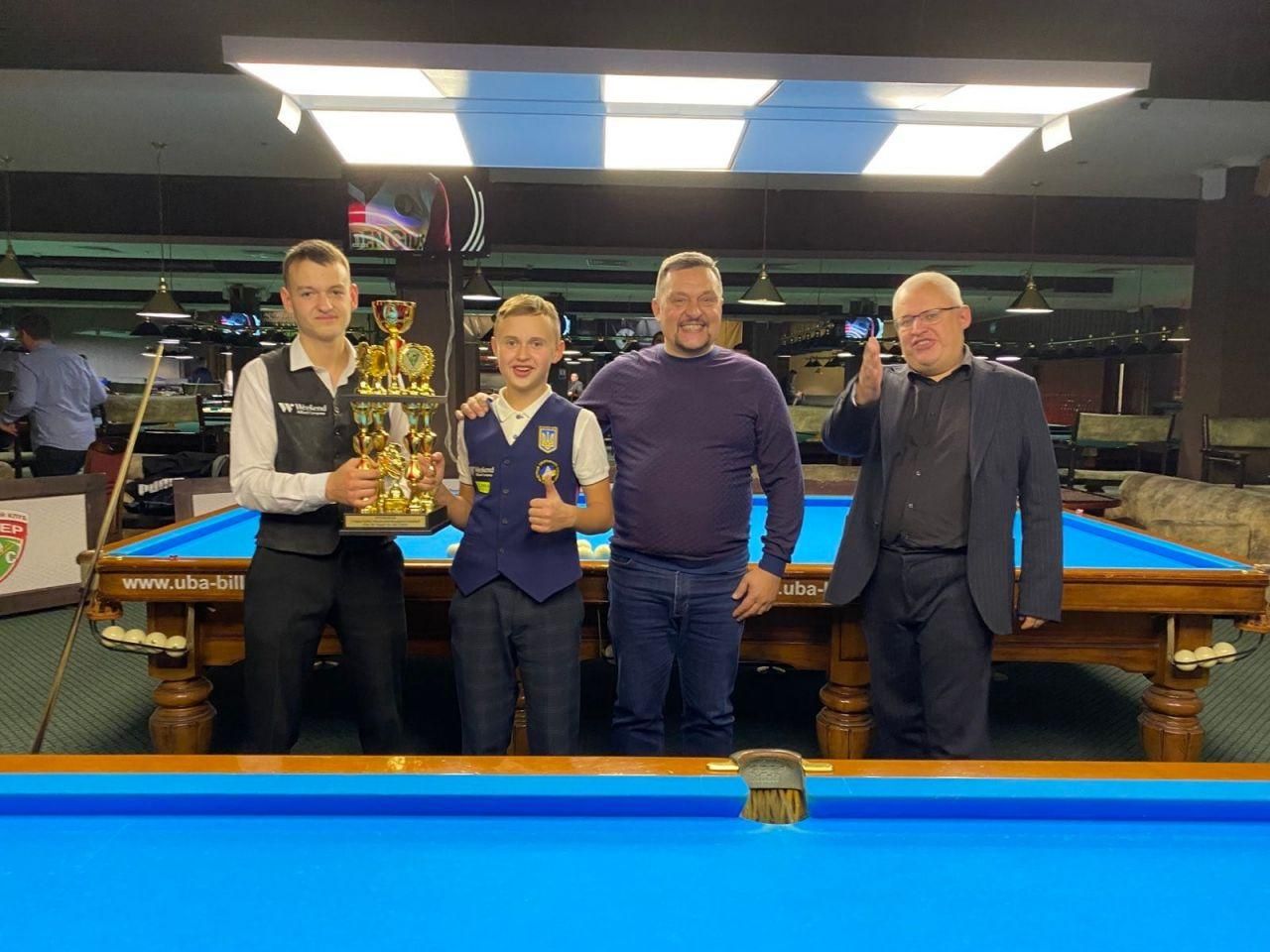 Юний український більярдист сенсаційно обіграв чемпіона світу з Росії та виграв турнір: відео - Спорт 24 Юний український більярдист сенсаційно обіграв чемпіона світу з Росії та виграв турнір: відео - Спорт 24