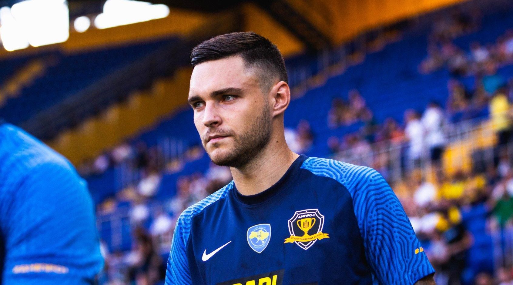 Футболист Днепра-1 впервые отреагировал на слухи о дебютном вызове в сборную Украины Футболист Днепра-1 впервые отреагировал на слухи о дебютном вызове в сборную Украины