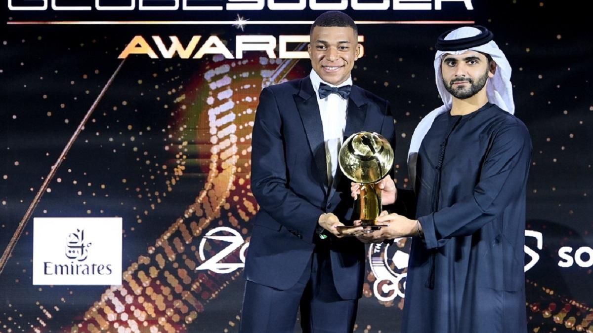 Опередил Месси и Левандовски: Мбаппе неожиданно получил престижную награду - Спорт 24 Опередил Месси и Левандовски: Мбаппе неожиданно получил престижную награду - Спорт 24