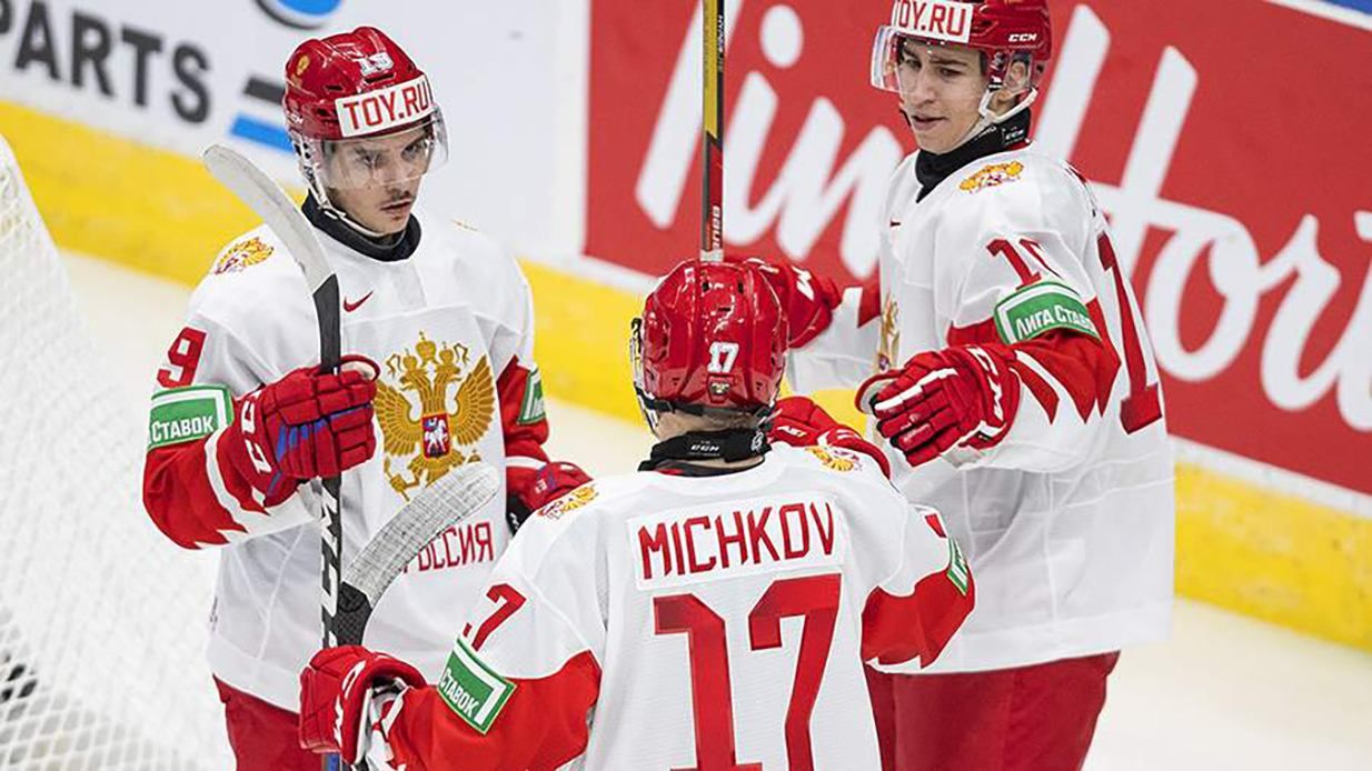 Курили, пили й відмовилися одягати маски: збірну Росії зняли з рейсу в Канаді - Новини росії - Спорт 24 Курили, пили й відмовилися одягати маски: збірну Росії зняли з рейсу в Канаді - Новини росії - Спорт 24