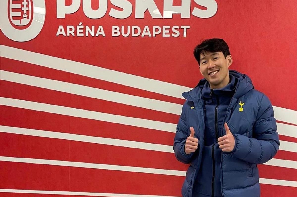 Футболіст Тоттенхема ощасливив маленьку вболівальницю простим жестом: миле відео - Спорт 24 Футболіст Тоттенхема ощасливив маленьку вболівальницю простим жестом: миле відео - Спорт 24