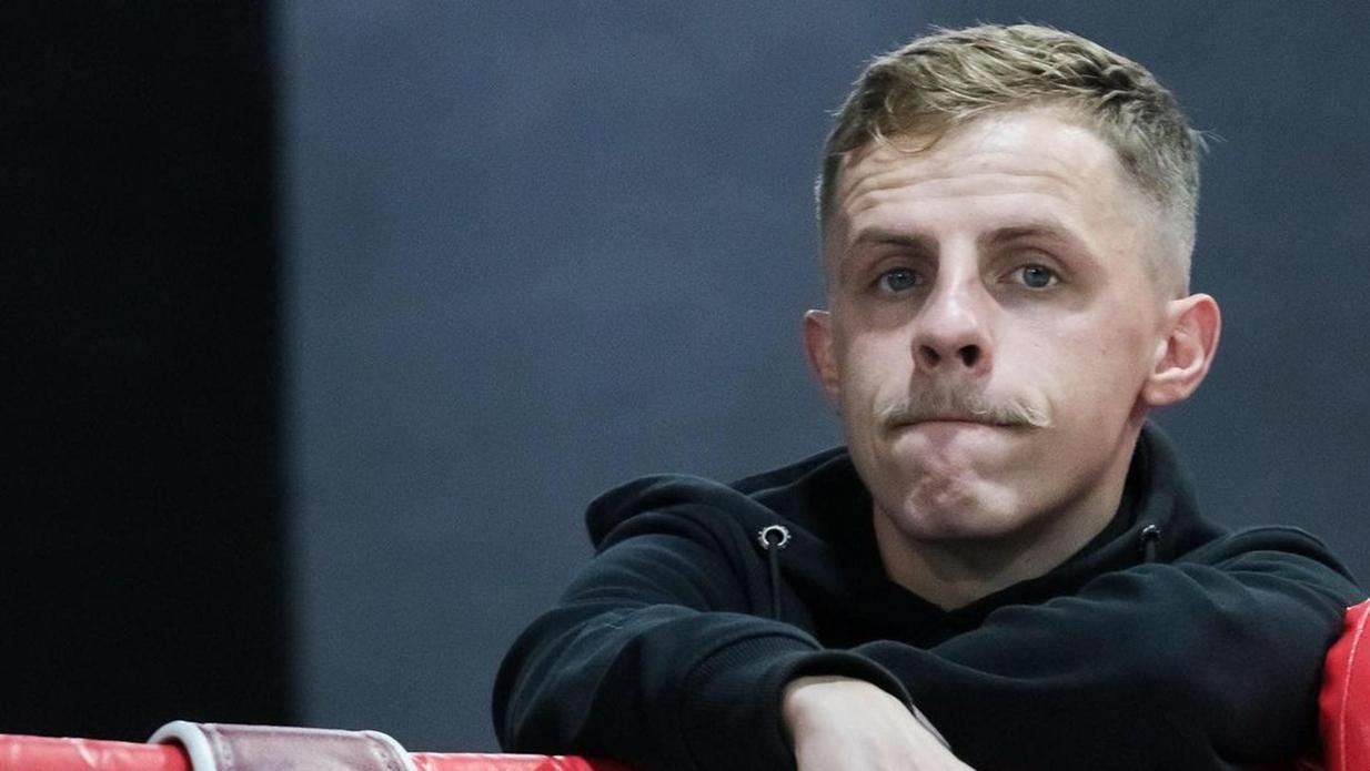 Когда ровно стоял, то моя правая рука доставала до колена, – Голуб рассказал о жуткой травме Когда ровно стоял, то моя правая рука доставала до колена, – Голуб рассказал о жуткой травме