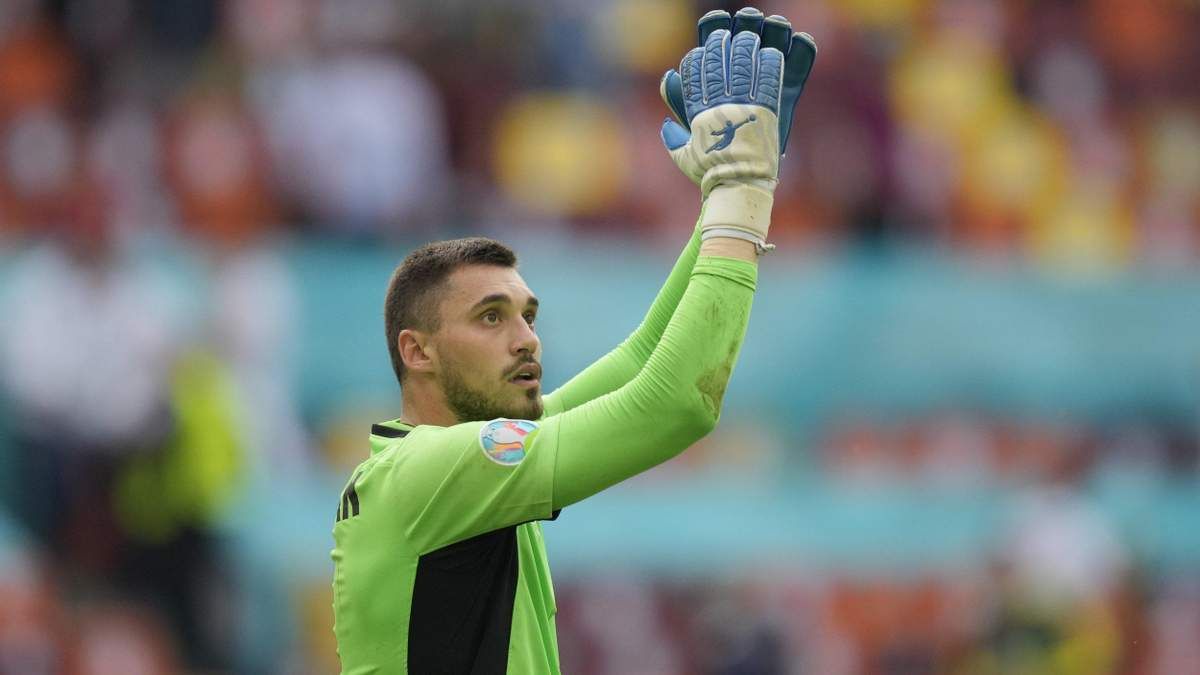 УАФ определилась с лучшим сейвом 2021 года: видео невероятного спасения ворот УАФ определилась с лучшим сейвом 2021 года: видео невероятного спасения ворот