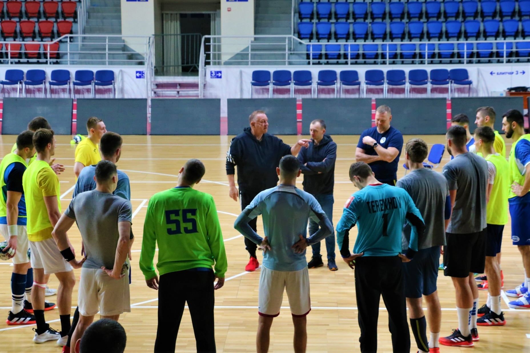 Збірна України з гандболу не змогла вилетіти на товариський матч через туман в Запоріжжі - Спорт 24 Збірна України з гандболу не змогла вилетіти на товариський матч через туман в Запоріжжі - Спорт 24