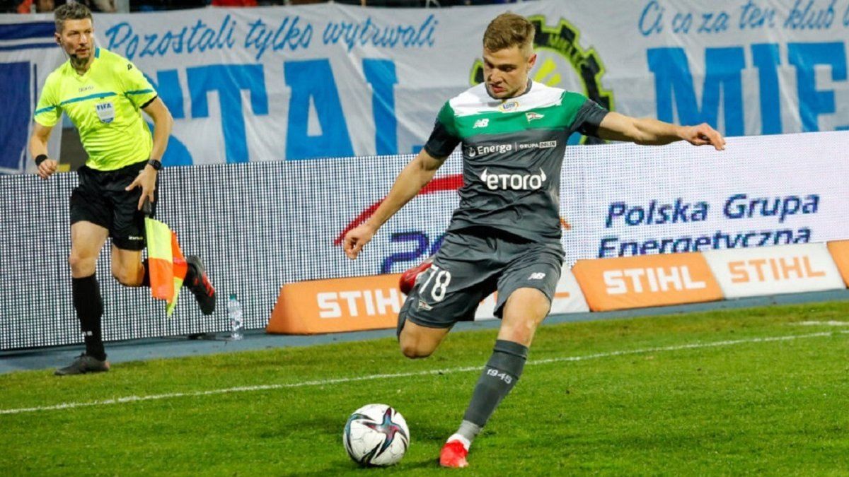 Європейський клуб розірвав контракт із українським чемпіоном світу - Спорт 24 Європейський клуб розірвав контракт із українським чемпіоном світу - Спорт 24