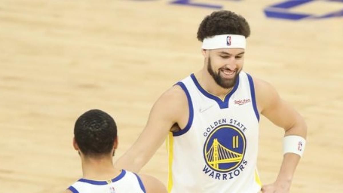 Клей Томпсон сыграл первый матч в сезоне: чемпион НБА пропустил 2,5 года из-за травм Клей Томпсон сыграл первый матч в сезоне: чемпион НБА пропустил 2,5 года из-за травм