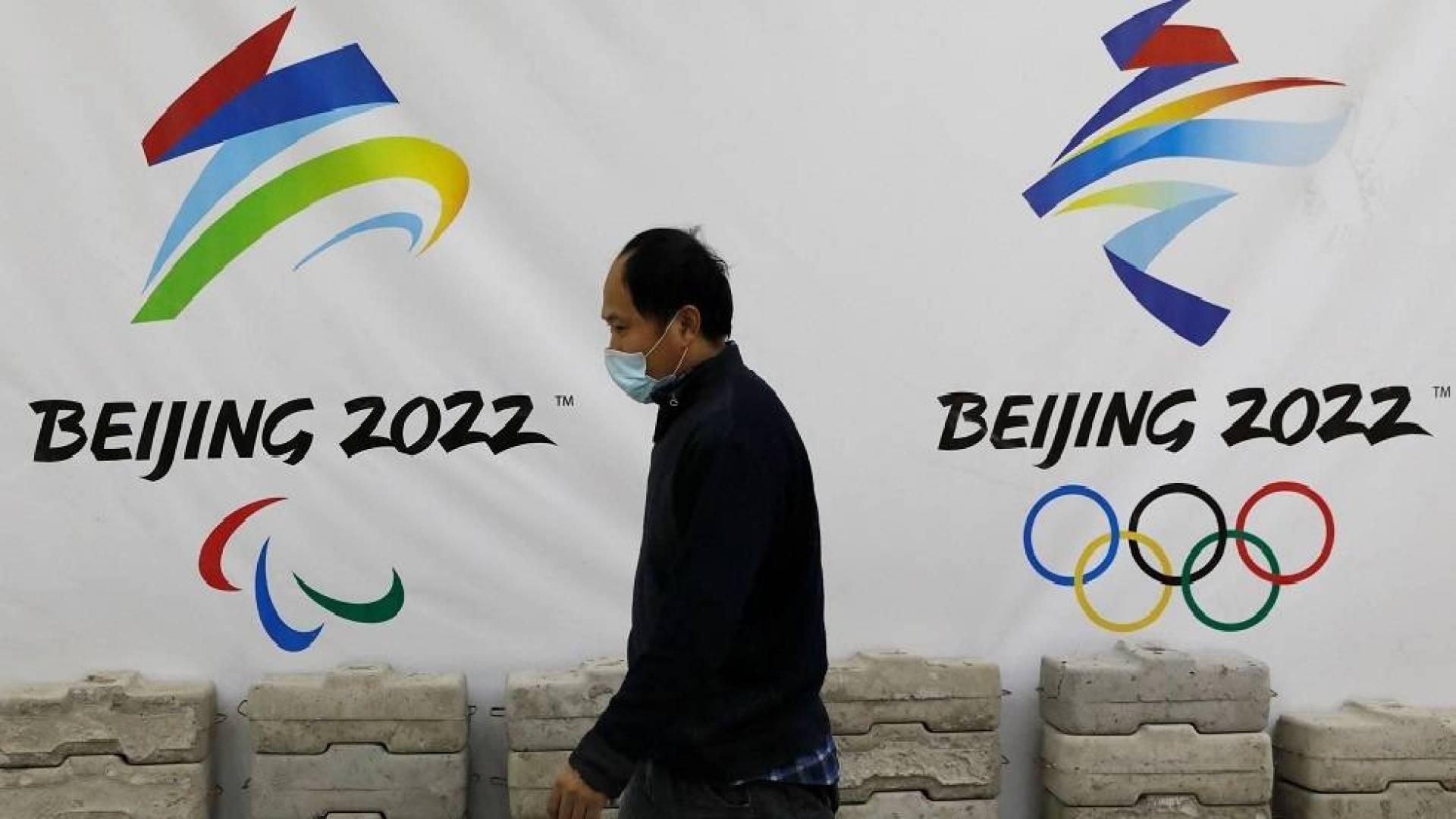 Жителям Пекина запретили оказывать помощь участникам Олимпиады в случае аварий