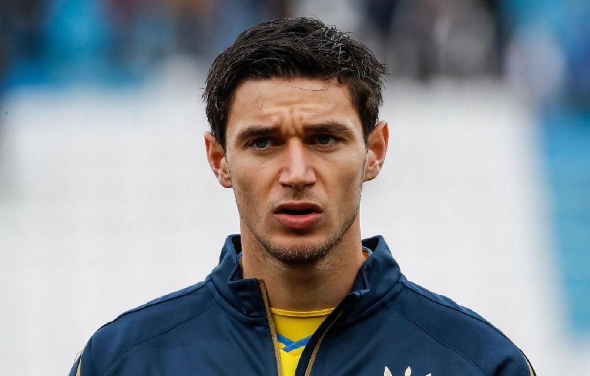 Яремчук снова в строю: украинец начал тренировки с Бенфикой после коронавируса Яремчук снова в строю: украинец начал тренировки с Бенфикой после коронавируса