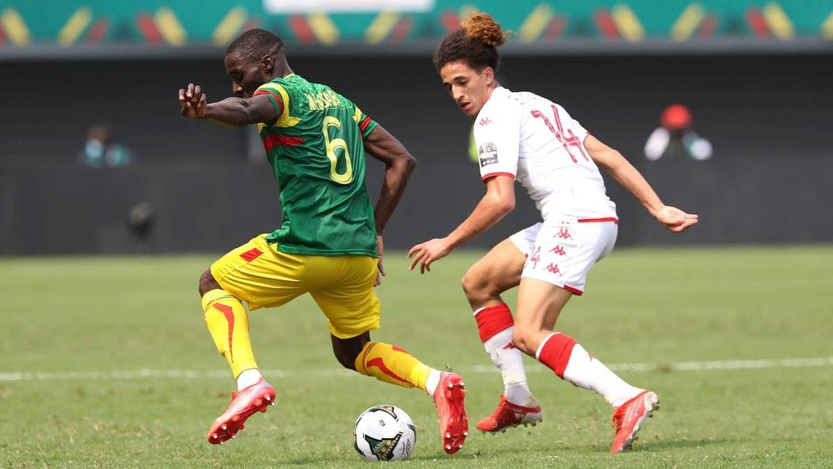 Дикий случай: в Африке тренировку сборной Мали прервали из-за перестрелки