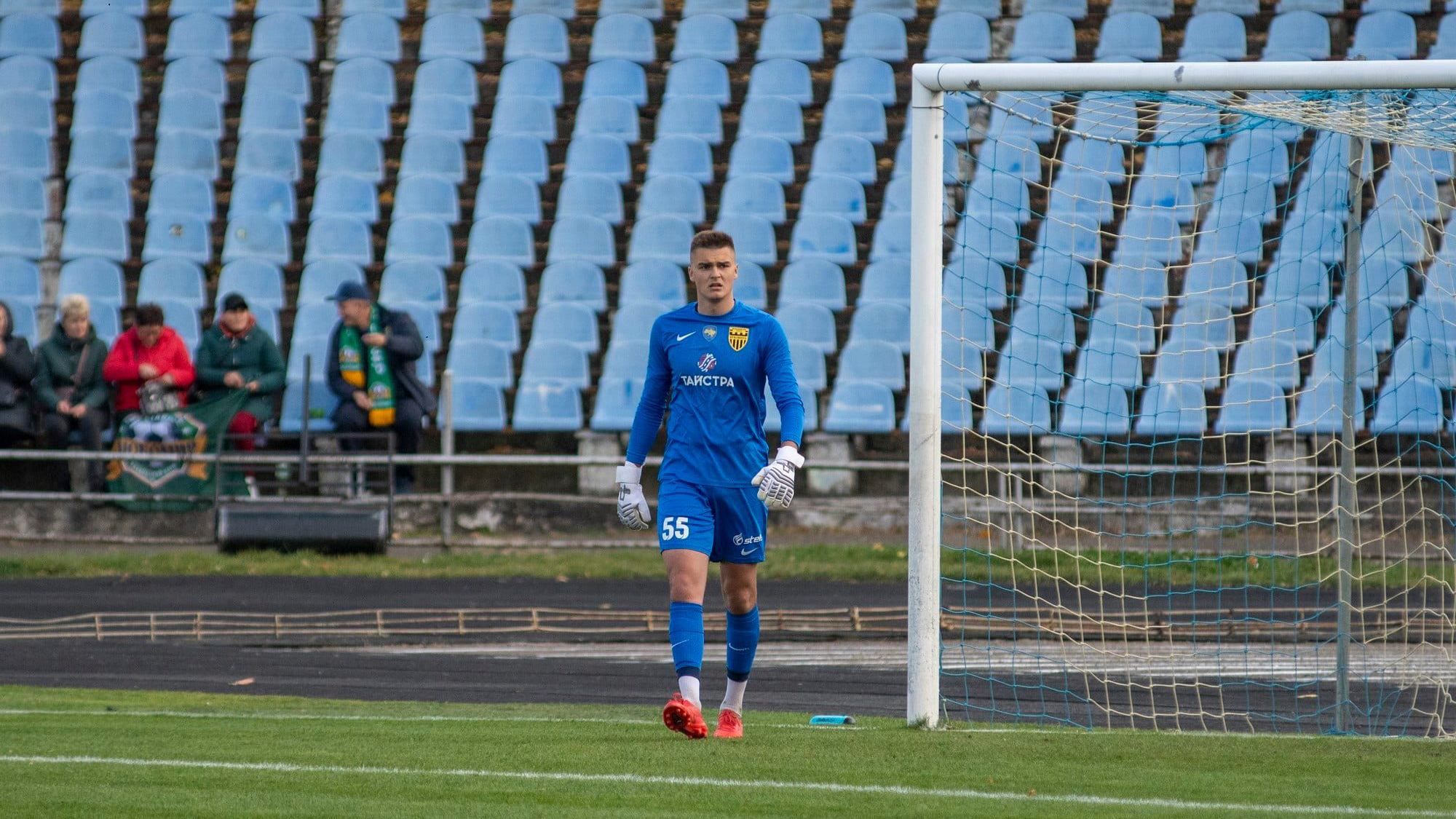 Львов подписал вратаря, который выступал в оккупированном Крыму Львов подписал вратаря, который выступал в оккупированном Крыму