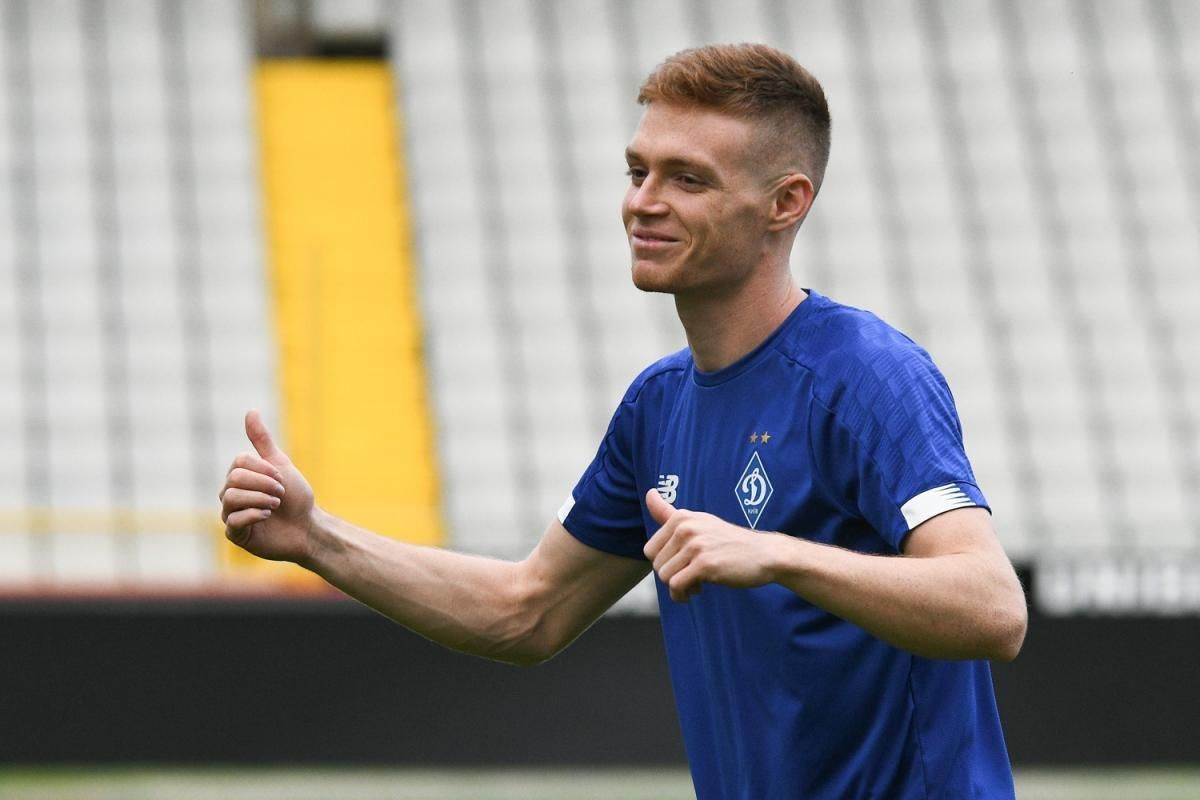 Не только футбол: лидер Динамо Цыганков похвастался навыками в другом виде спорта Не только футбол: лидер Динамо Цыганков похвастался навыками в другом виде спорта