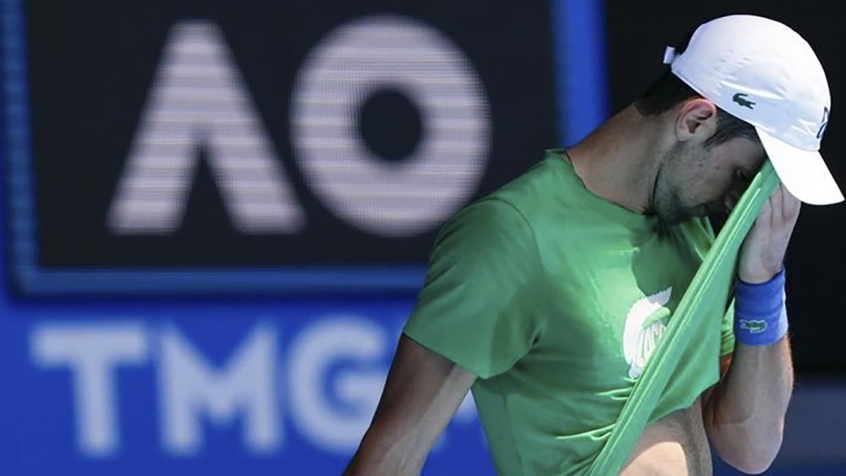 Чому ви з нього знущаєтеся, – президент Сербії про скандал з Джоковичем - Спорт 24 Чому ви з нього знущаєтеся, – президент Сербії про скандал з Джоковичем - Спорт 24