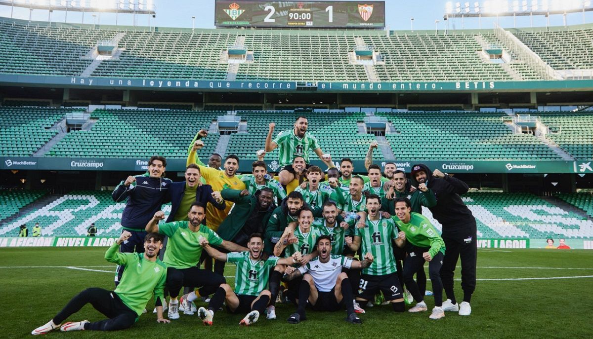 Бетіс у скандальному матчі сенсаційно вибив Севілью із Кубка Іспанії: відеоогляд - Спорт 24 Бетіс у скандальному матчі сенсаційно вибив Севілью із Кубка Іспанії: відеоогляд - Спорт 24