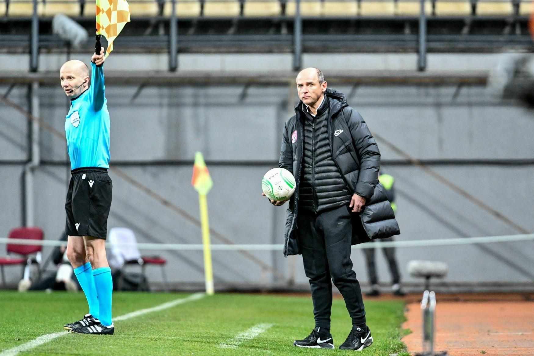 Скрипник летом покинет Зарю, у тренера есть предложения возглавить клуб из Европы Скрипник летом покинет Зарю, у тренера есть предложения возглавить клуб из Европы