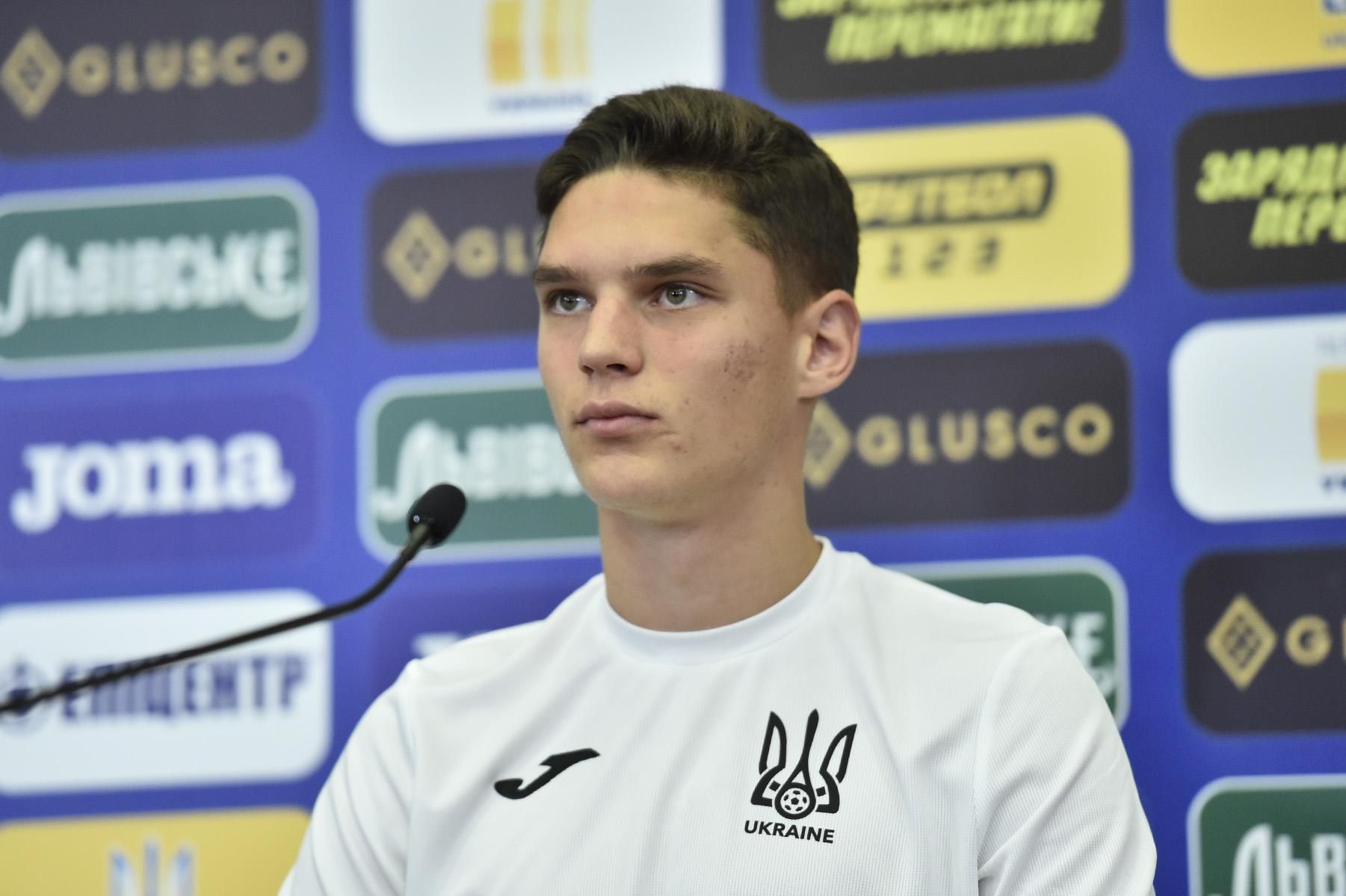 Ничего от Шевченко для себя я вынести не смог, – талант Шахтера странно высказался о тренере Ничего от Шевченко для себя я вынести не смог, – талант Шахтера странно высказался о тренере