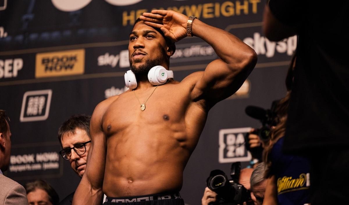 Джошуа ищет себя перед реваншем с Усиком: проблема скрывается в нем самом Джошуа ищет себя перед реваншем с Усиком: проблема скрывается в нем самом