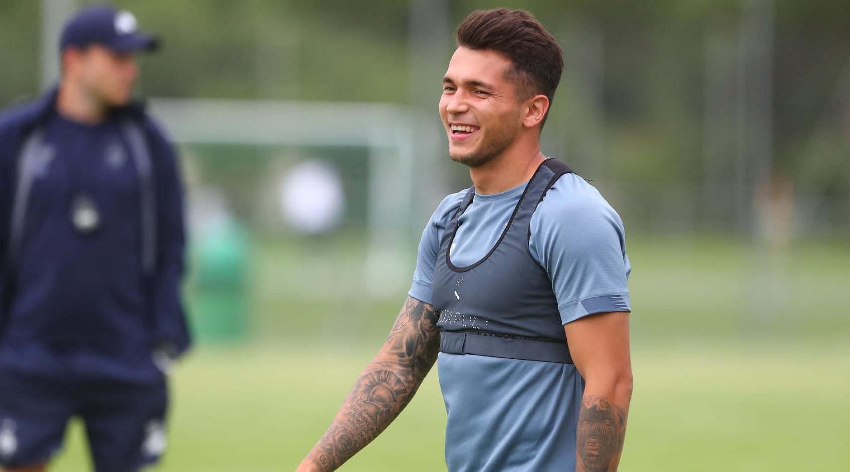 Наслідник Миколенка отримав травму у першому матчі після повернення в Динамо - Спорт 24 Наслідник Миколенка отримав травму у першому матчі після повернення в Динамо - Спорт 24