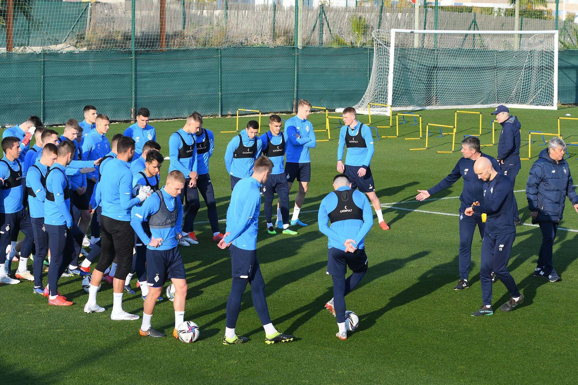 Почали рік з перемоги: Динамо впевнено перемогло Атлетіко – відео матчу - Спорт 24 Почали рік з перемоги: Динамо впевнено перемогло Атлетіко – відео матчу - Спорт 24