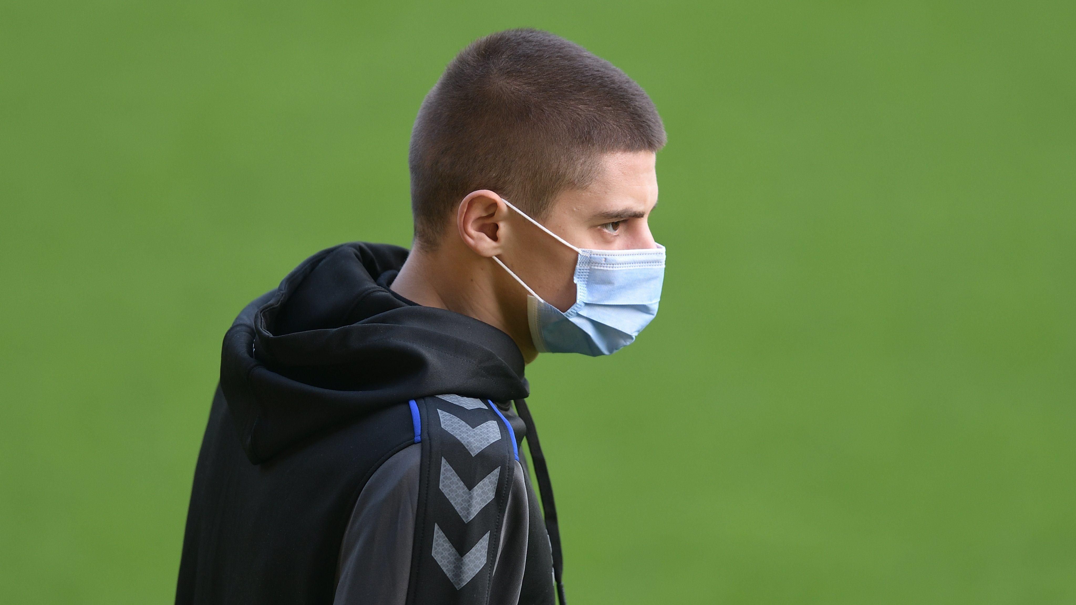 Стала відома причина відсутності Миколенка на останньому матчі Евертона - Спорт 24 Стала відома причина відсутності Миколенка на останньому матчі Евертона - Спорт 24