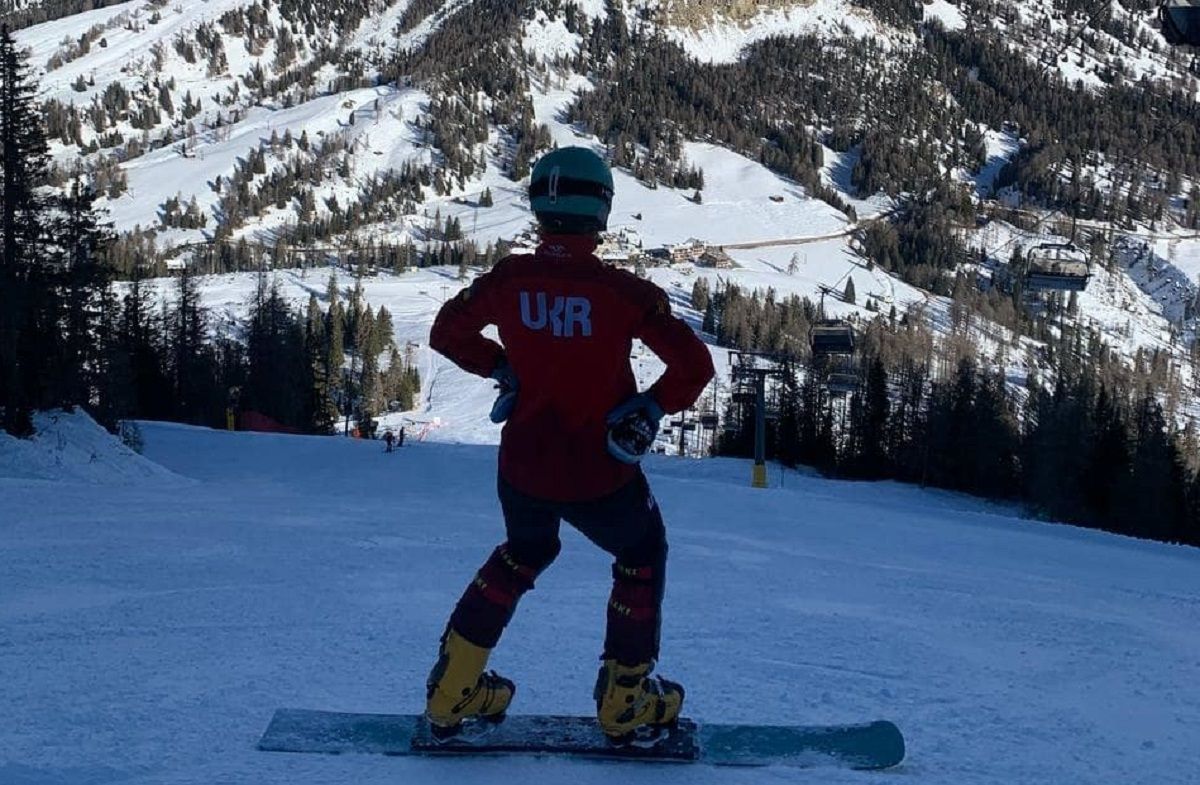 Украинская сноубордистка завоевала первое "золото" в сезоне на этапе Кубка Европы