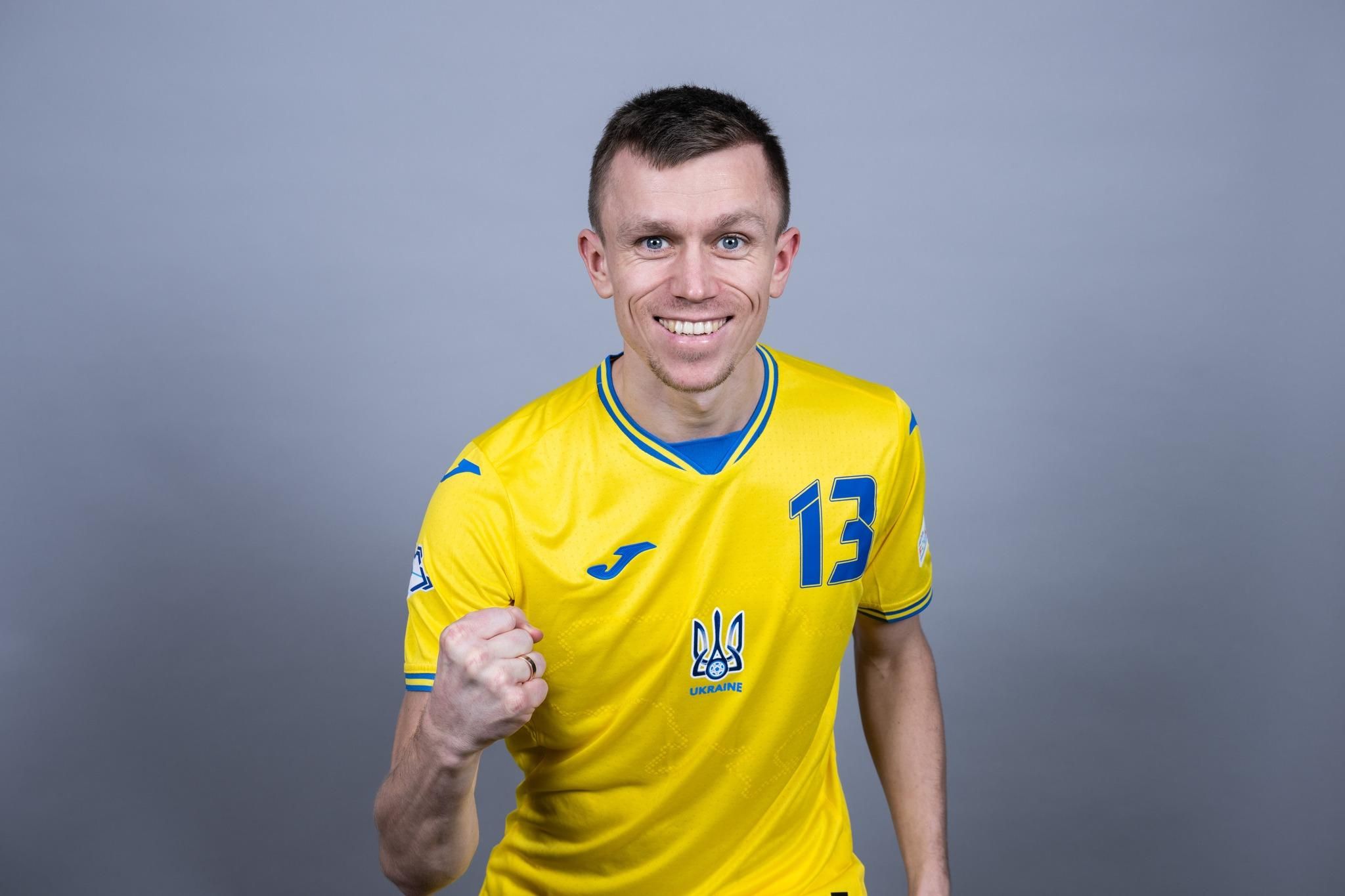 Футзаліст збірної України епічно не влучив по порожнім воротам: відео - Спорт 24