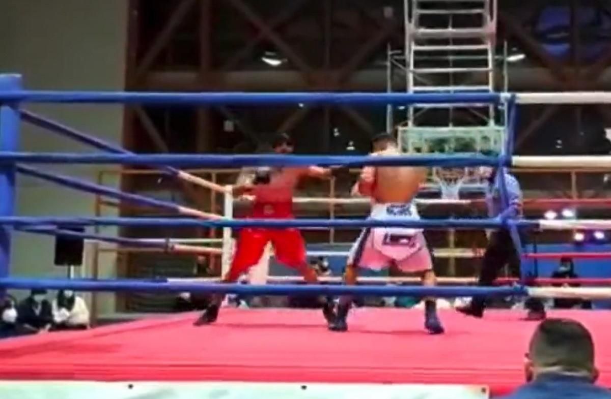 Впав та не рухався: чилійський боксер відправив свого суперника у жахливий нокаут – відео удару - новини боксу - Спорт 24