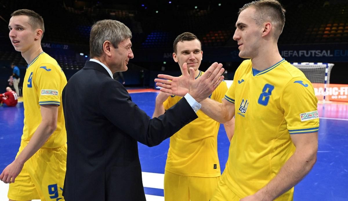 Украина обидно проиграла Португалии, но вышла в плей-офф Евро-2022 по футзалу
