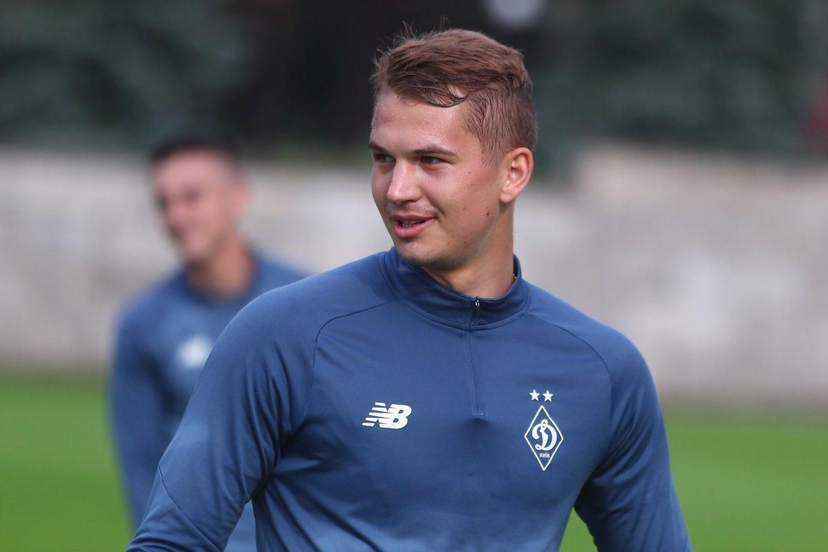 Клуб Серії А виграв боротьбу за нападника Динамо - Спорт 24 Клуб Серії А виграв боротьбу за нападника Динамо - Спорт 24