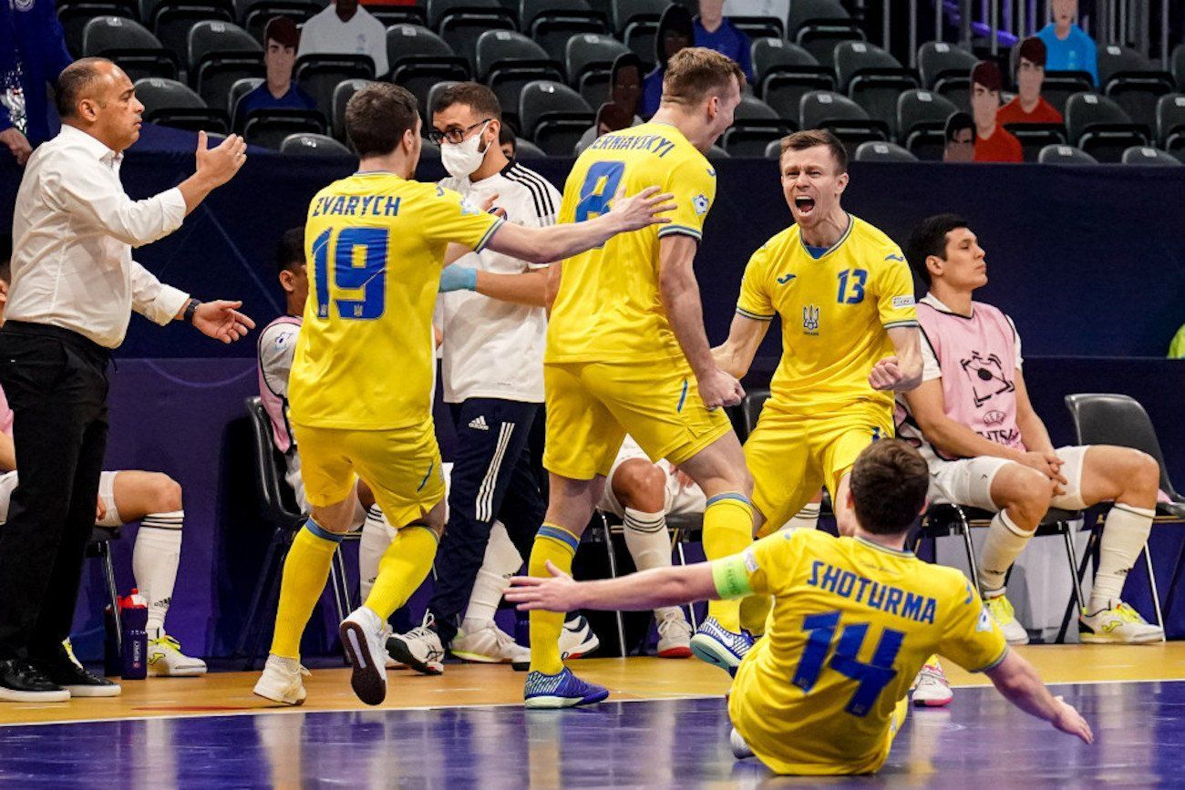 Как Украина впервые за 17 лет вышла в полуфинал Евро по футзалу: видеообзор