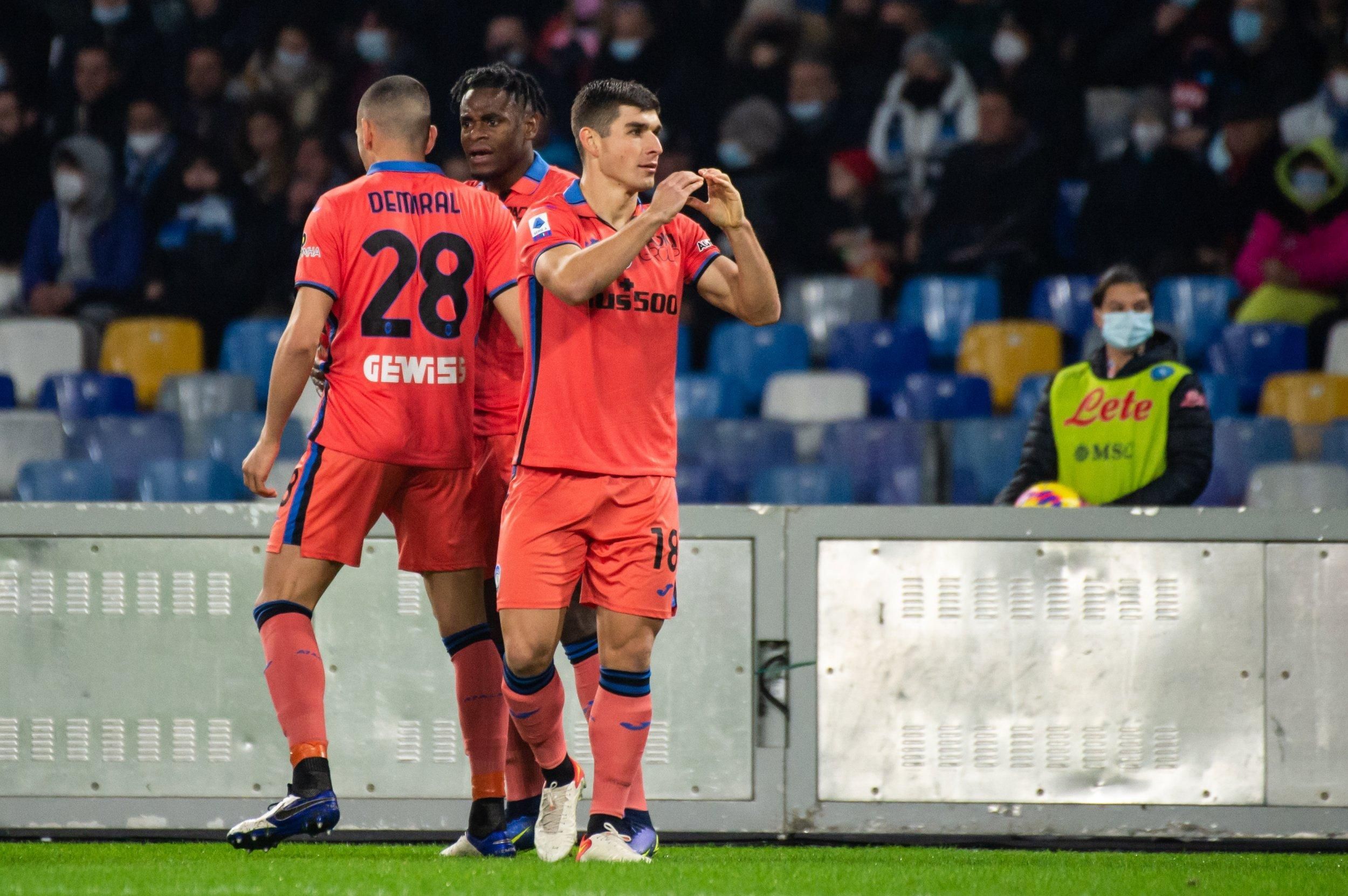 Гол Малиновского признали лучшим в Аталанте в декабре: видео пушечного удара под перекладину Гол Малиновского признали лучшим в Аталанте в декабре: видео пушечного удара под перекладину