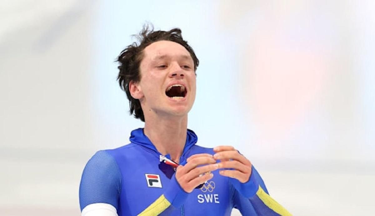 Побил рекорд и выиграл "золото": шведский конькобежец отметился уникальным достижением