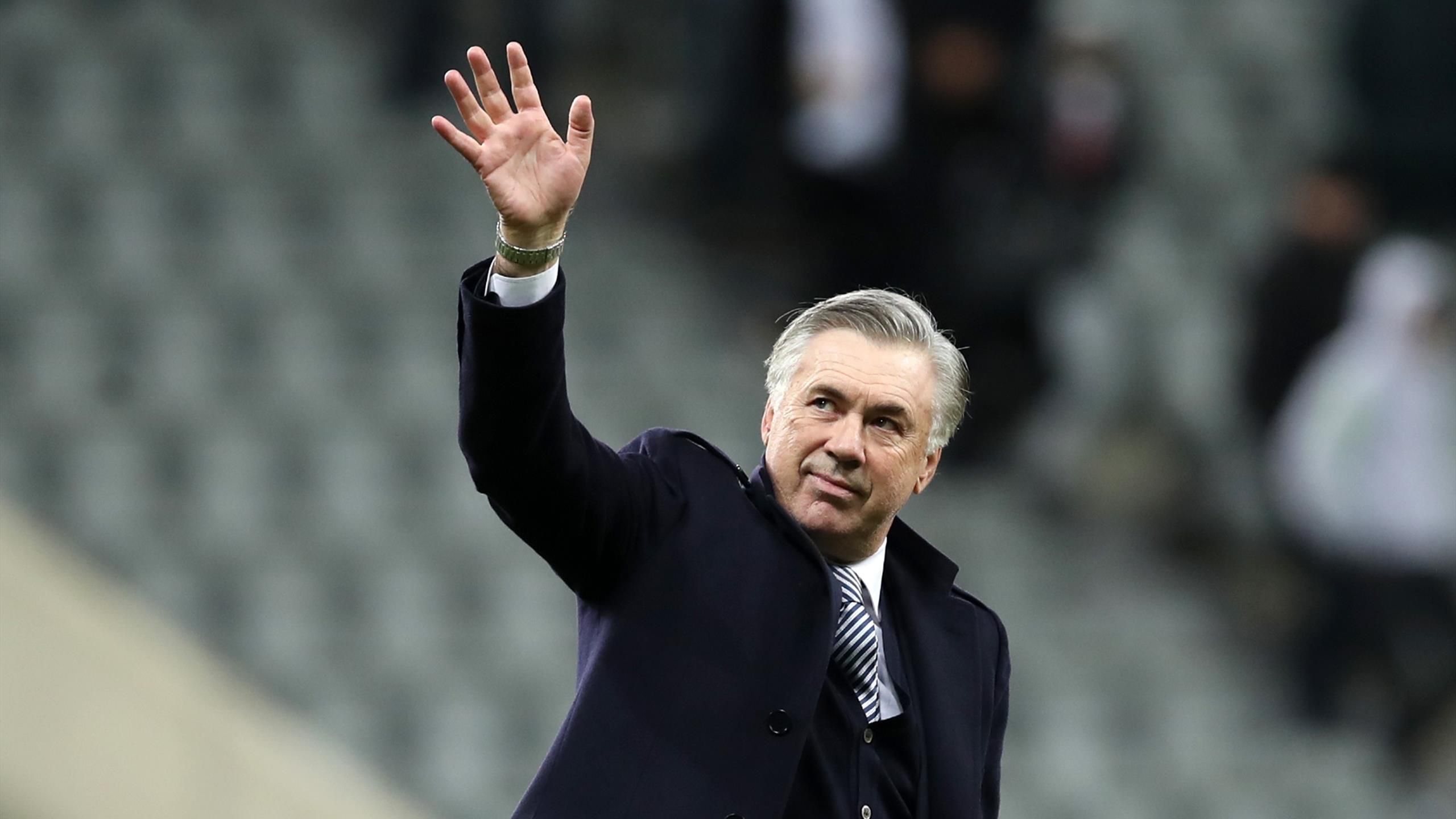 Реал может сменить главного тренера из-за Лунина Реал может сменить главного тренера из-за Лунина