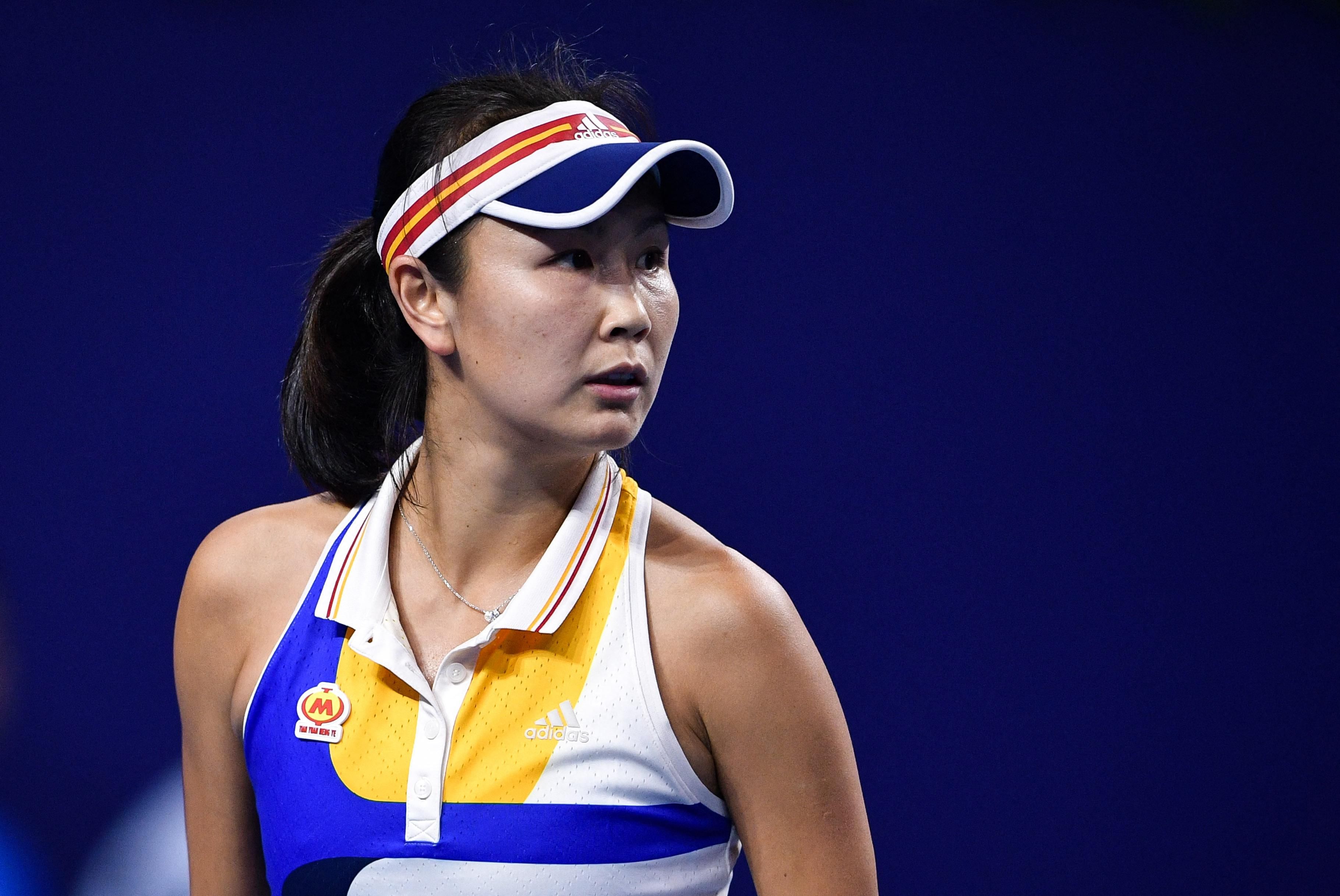 Я никуда не исчезала, – "пропавшая" теннисистка Пэн Шуай встретилась в Пекине с президентом МОК
