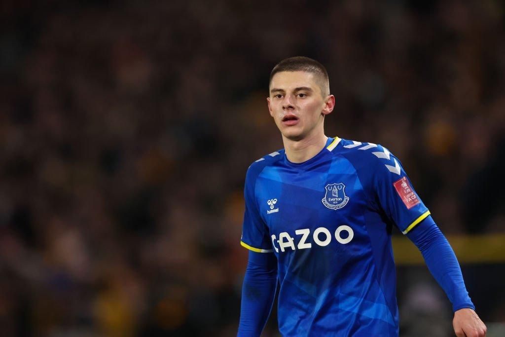 Миколенко пропустив матч Евертона через підозру на коронавірус - 24 канал Спорт Миколенко пропустив матч Евертона через підозру на коронавірус - 24 канал Спорт