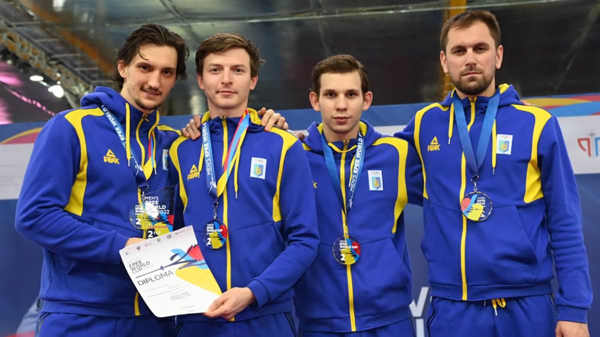 Украинские шпажисты завоевали серебряные награды на этапе Кубка мира в России