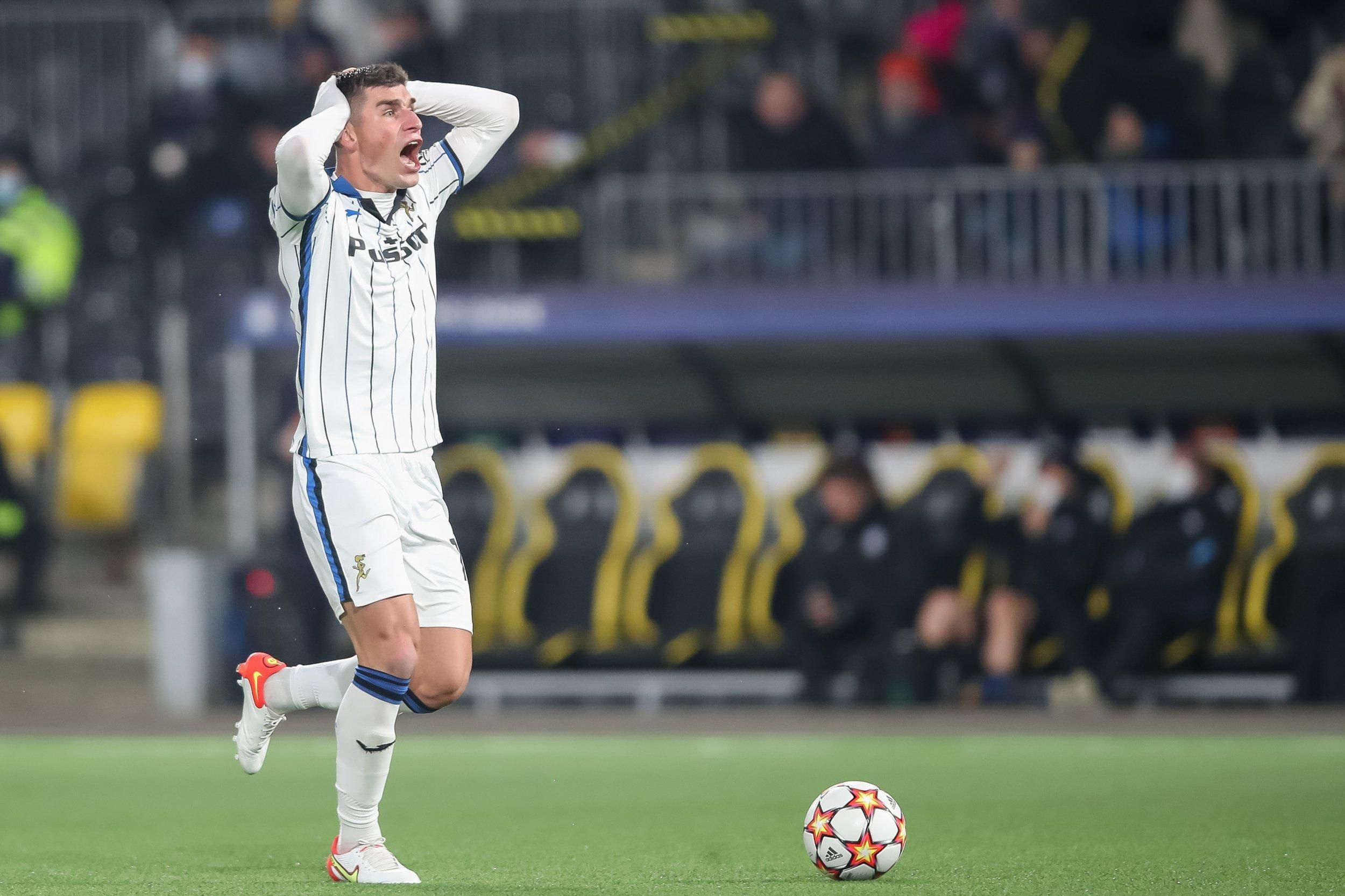 Тренер Аталанты отказался общаться с журналистами: все из-за гнева на арбитра Тренер Аталанты отказался общаться с журналистами: все из-за гнева на арбитра