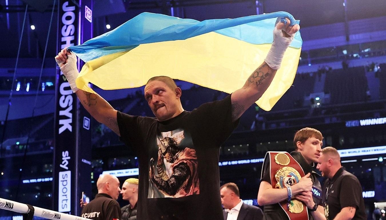 Усик неожиданно потерял первое место рейтинга тяжеловесов: кто обошел украинца Усик неожиданно потерял первое место рейтинга тяжеловесов: кто обошел украинца