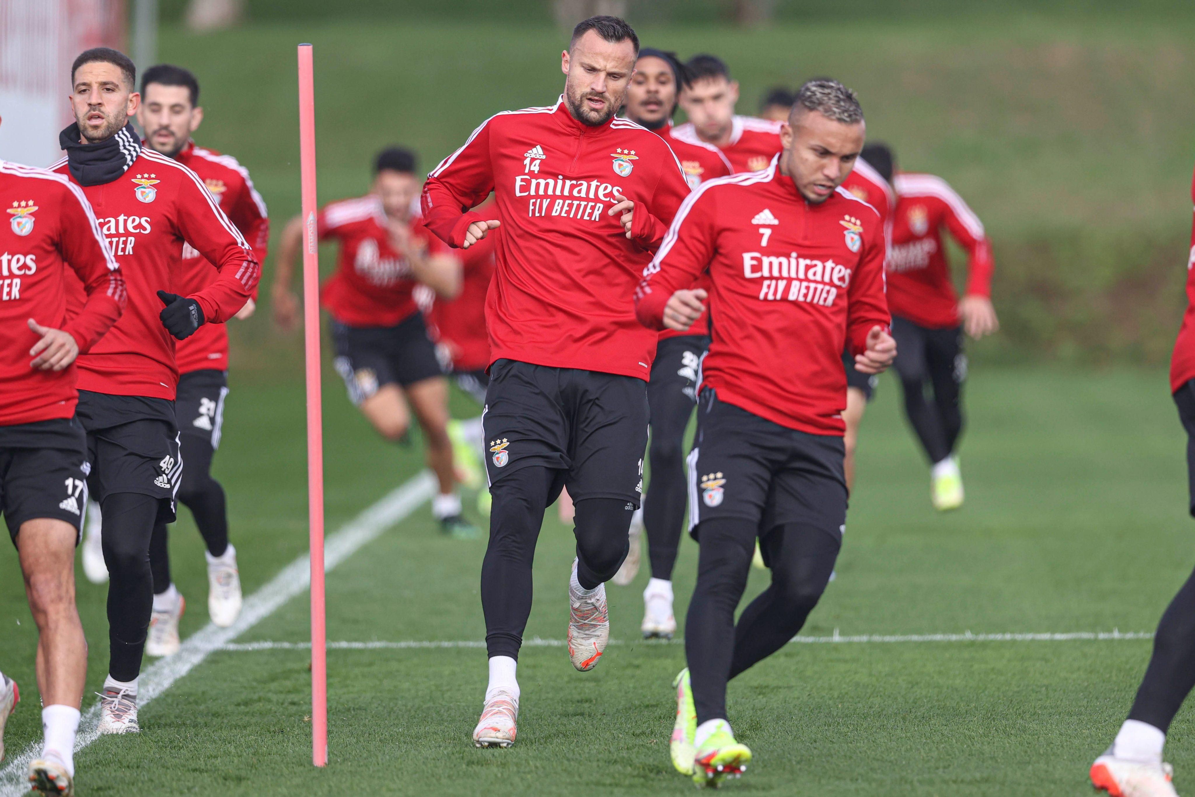 Бенфіку Яремчука звинувачують у підкупі арбітра: у клуба можуть бути серйозні наслідки - 24 канал Спорт Бенфіку Яремчука звинувачують у підкупі арбітра: у клуба можуть бути серйозні наслідки - 24 канал Спорт