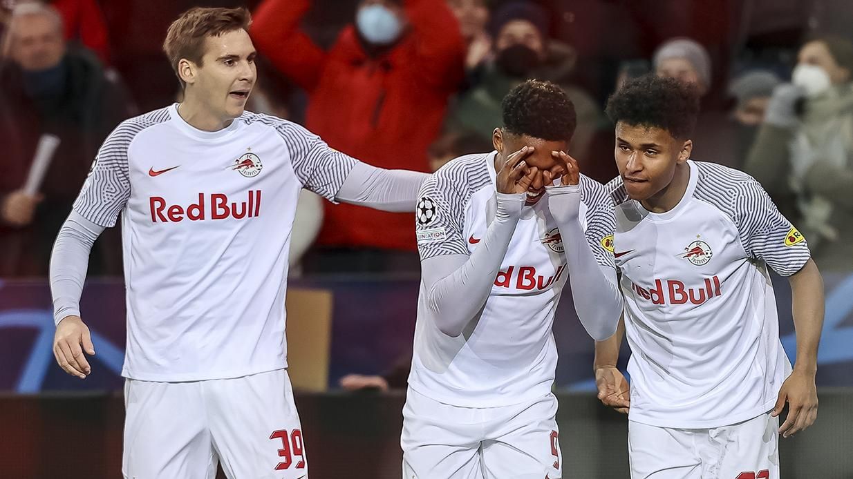 Зальцбург ледь не шокував Баварію у Лізі чемпіонів: мюнхенці дивом уникнули поразки - 24 канал Спорт Зальцбург ледь не шокував Баварію у Лізі чемпіонів: мюнхенці дивом уникнули поразки - 24 канал Спорт