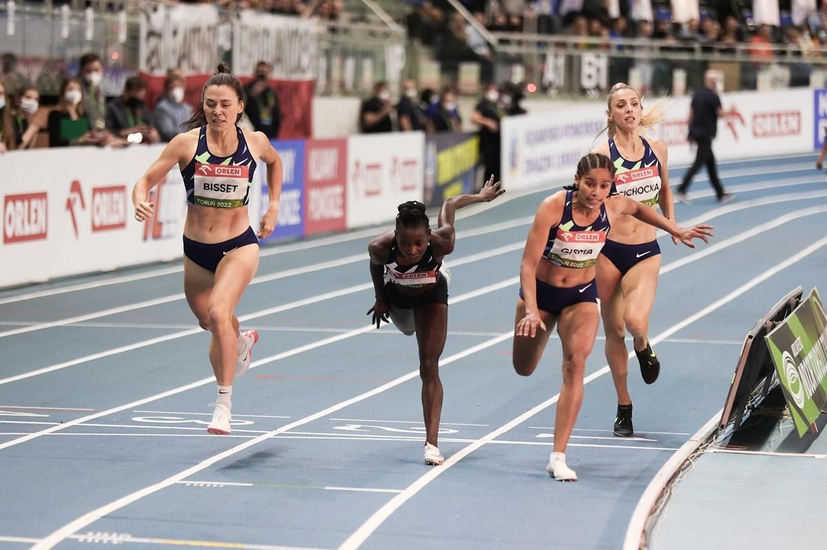 Российские и белорусские спортсмены отстранены от международных соревнований по легкой атлетике - 24 канал Спорт Российские и белорусские спортсмены отстранены от международных соревнований по легкой атлетике - 24 канал Спорт