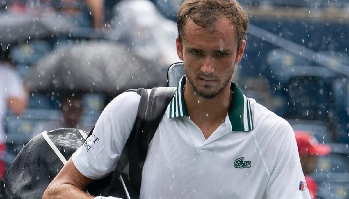 Реакція на війну в Україні: російський тенісист Медвєдєв прибрав прапор своєї країни з соцмереж - 24 канал Спорт Реакція на війну в Україні: російський тенісист Медвєдєв прибрав прапор своєї країни з соцмереж - 24 канал Спорт