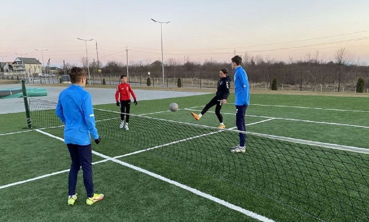 80 юных украинских футболистов отправились в Италию: игроков примет туринский Ювентус - 24 канал Спорт 80 юных украинских футболистов отправились в Италию: игроков примет туринский Ювентус - 24 канал Спорт