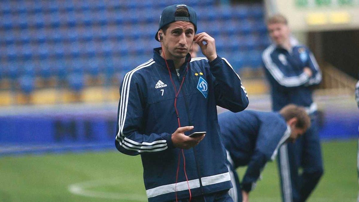 Бывший игрок Динамо Яковенко попал в ДТП: фото с места аварии - 24 канал Спорт Бывший игрок Динамо Яковенко попал в ДТП: фото с места аварии - 24 канал Спорт