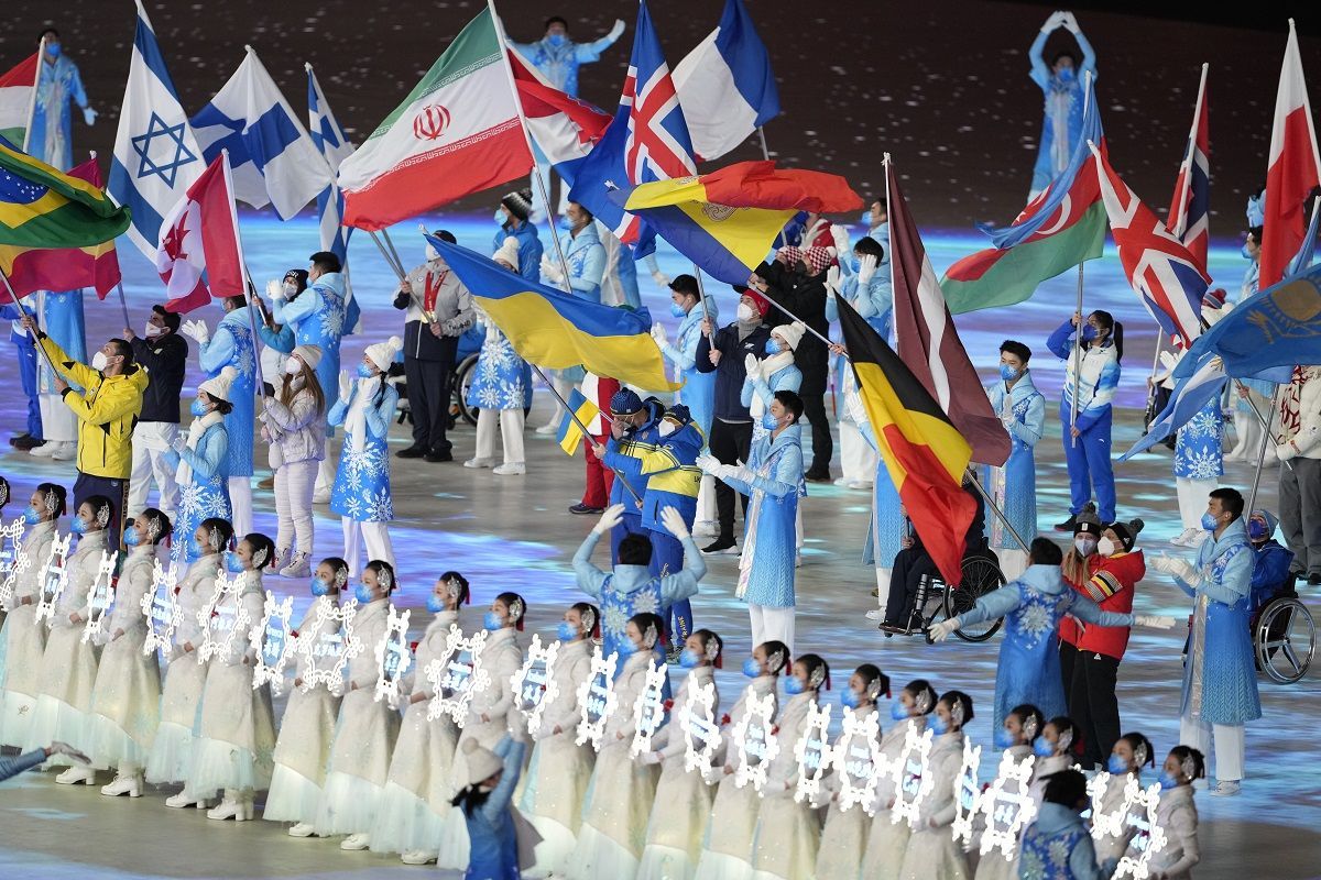У Пекіні відбулася церемонія закриття Паралімпіади-2022: фото з Україною - 24 канал Спорт