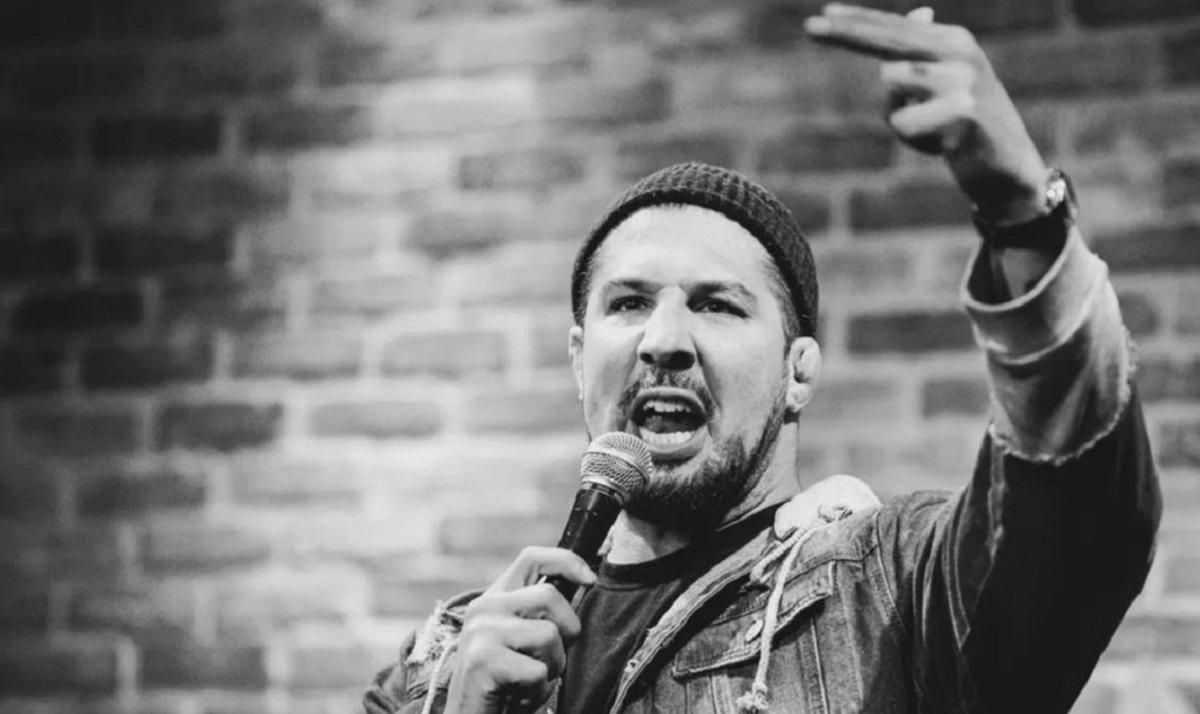 Йо**ный черт, – экс-боец UFC из США закрыл рот спортсмену, который поддержал Путина - 24 канал Спорт Йо**ный черт, – экс-боец UFC из США закрыл рот спортсмену, который поддержал Путина - 24 канал Спорт