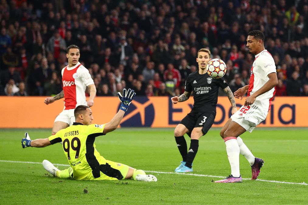 Аякс лч 2019. Аякс и тевкр. Ливерпуль аякс. Лига европы финал. Чемпионат нидерландов – аякс.